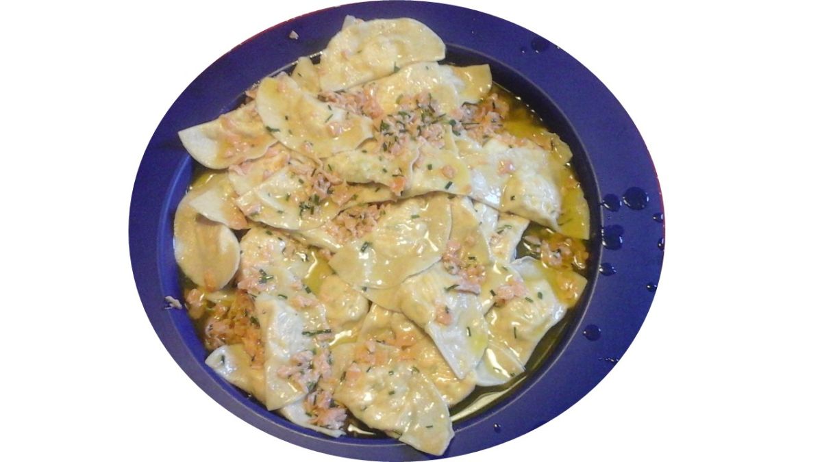 Double salmon filled pasta